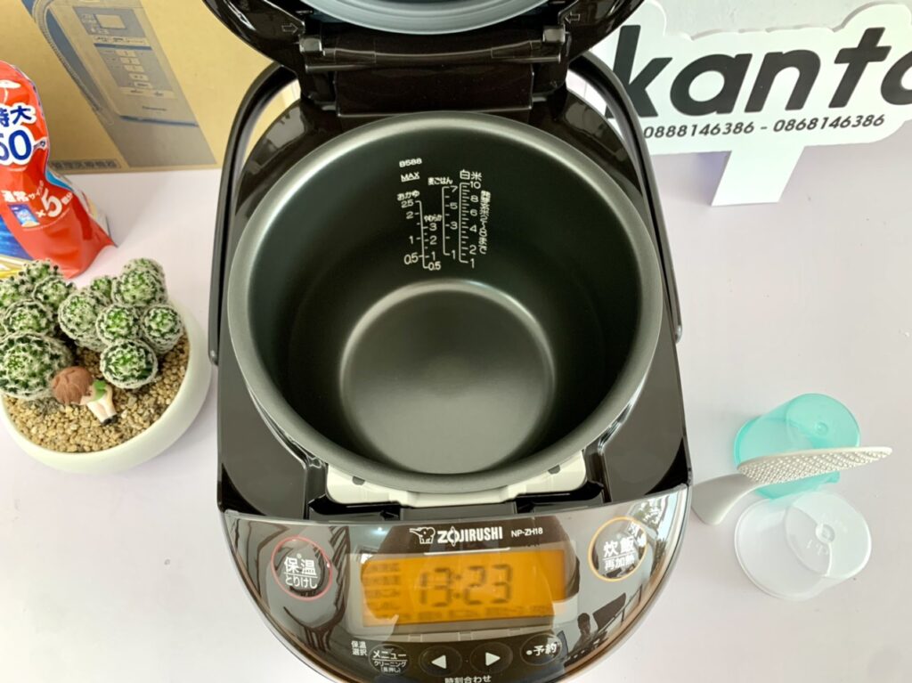 Nồi cơm điện Zojirushi NP-ZH18-TD