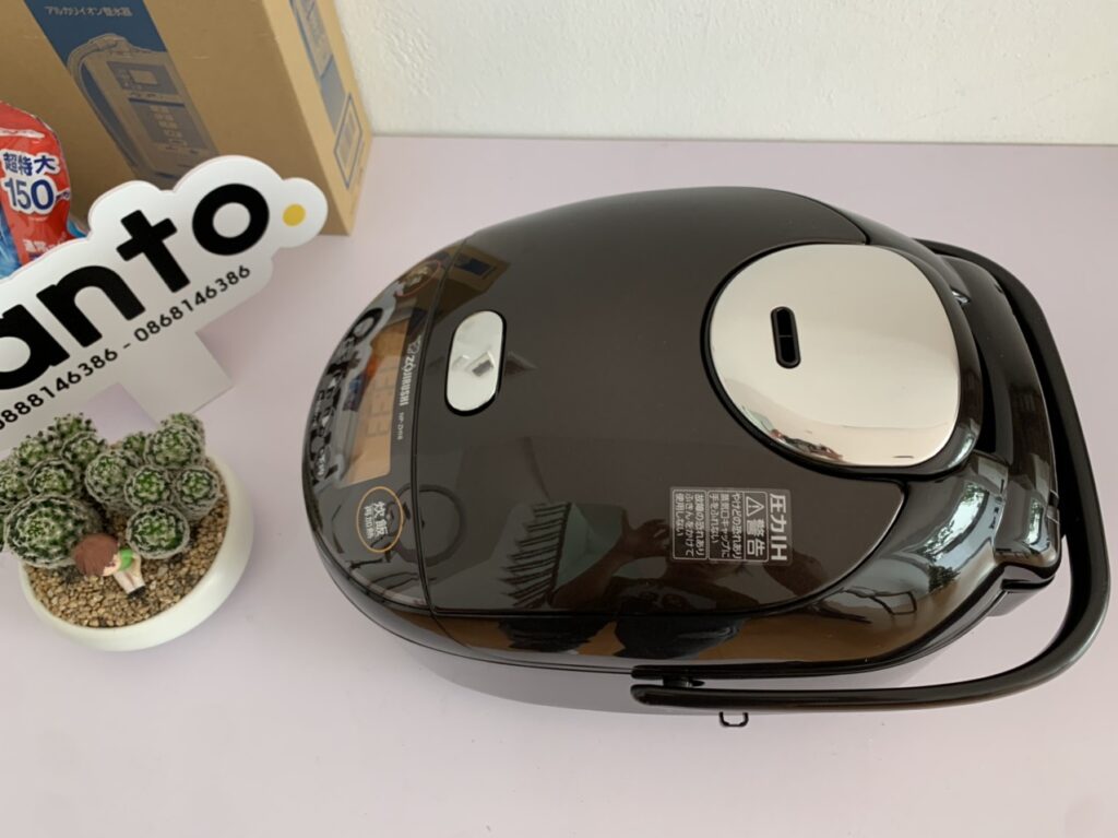 Nồi cơm điện Zojirushi NP-ZH18-TD