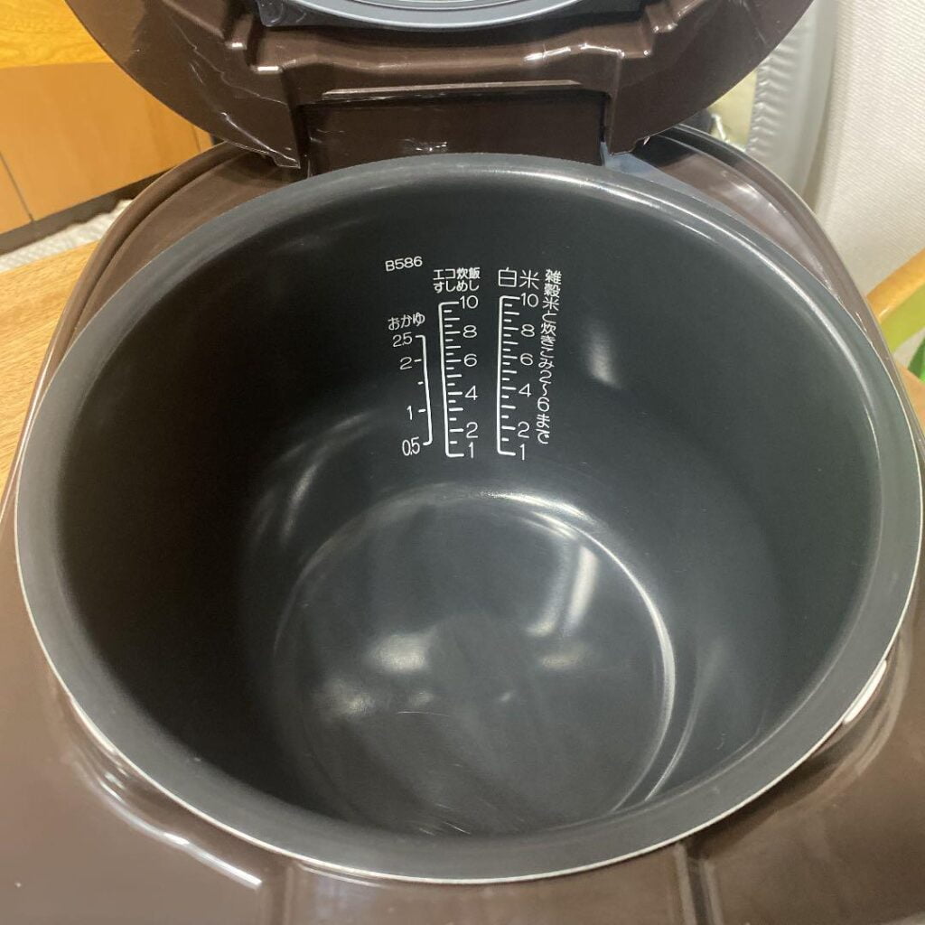nồi cơm điện zojirushi nw-vh18-ta