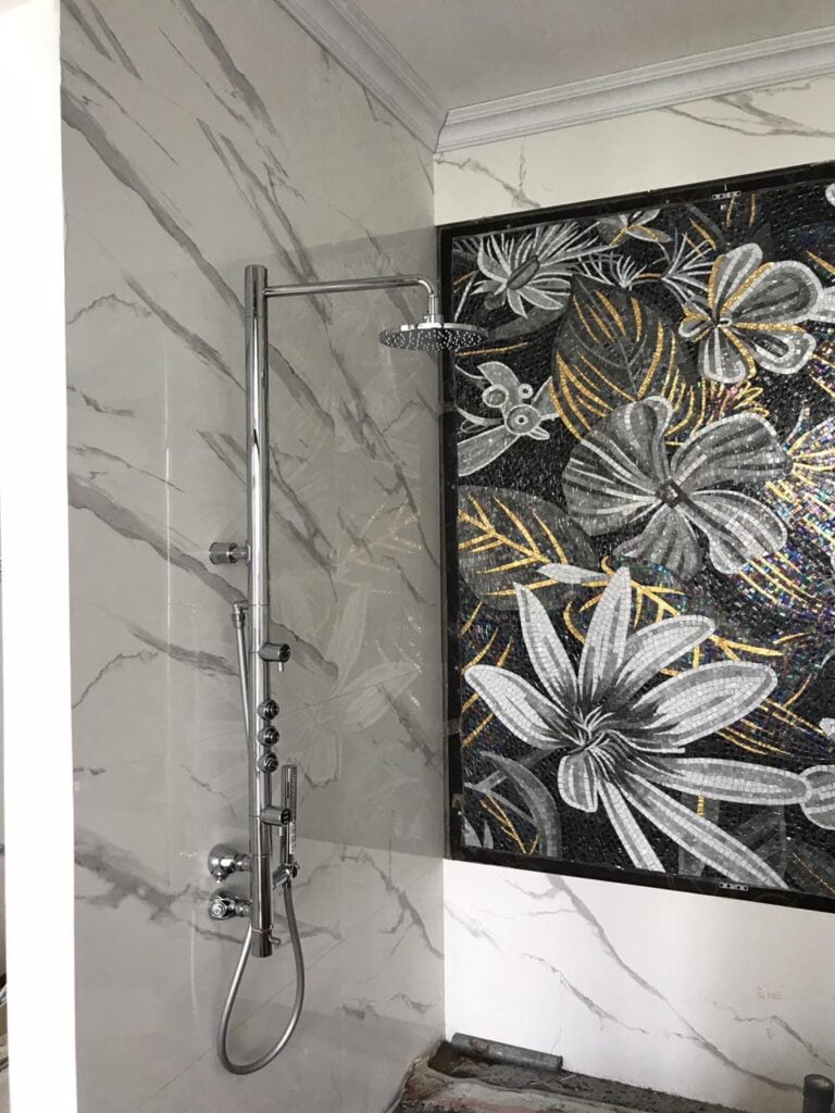 Công nghệ Arial Shower và Arial Pulse Bát sen và tay sen bổ sung khí để có mức nước chảy thoải mái và tiết kiệm nước tối ưu đó là nhờ có công nghệ Arial Shower và Arial Pulse độc quyền của Toto