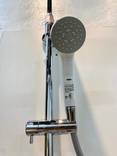 sen tắm cây Toto TBW04401J