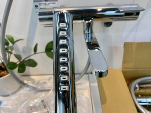 sen tắm toto tbv03405j