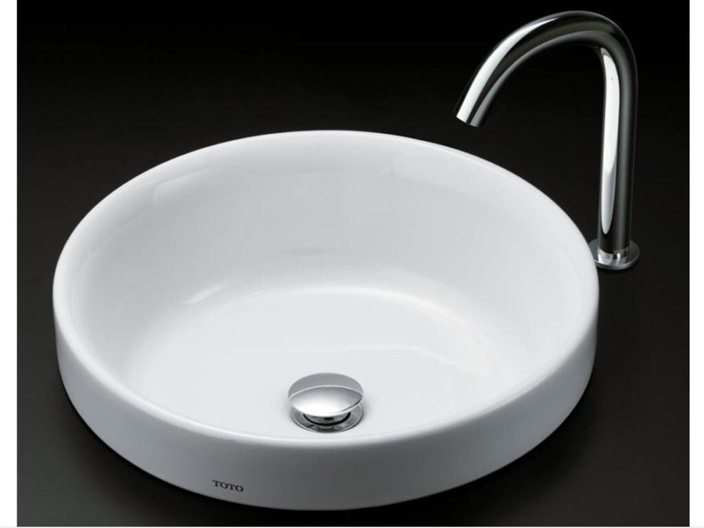 Chậu Lavabo TOTO LS703