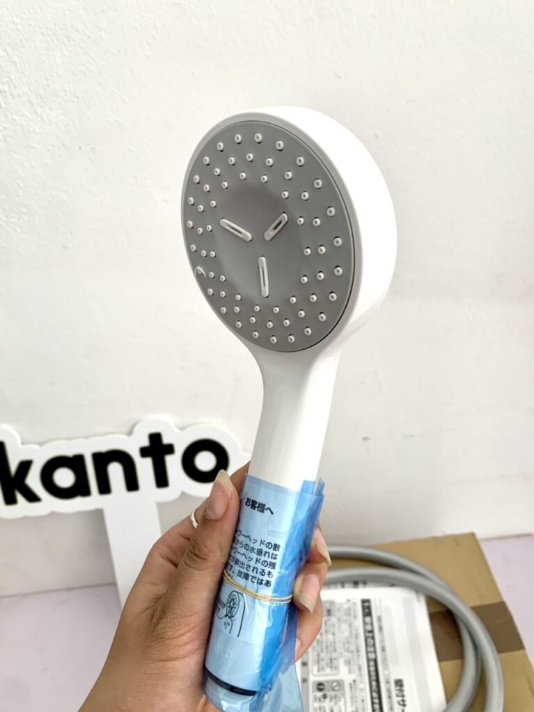 Sen tắm TOTO TBV03401J1 khống chế nhiệt độ