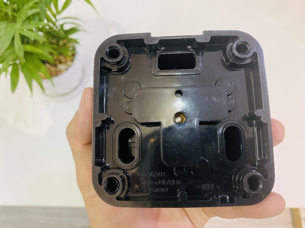 o-cam-bep-tu-panasonic-1-1024×767