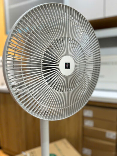 Quạt điện Sharp PJ-S3DS động cơ DC Quạt điện Sharp PJ-S3DS động cơ DC