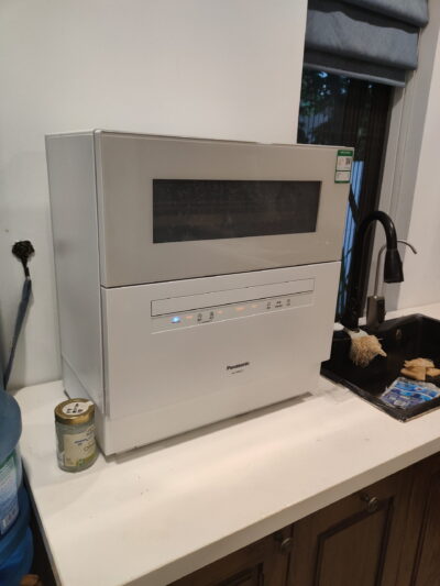 Máy rửa chén Panasonic Np-TF6WK1Y Máy rửa chén Panasonic Np-TF6WK1Y